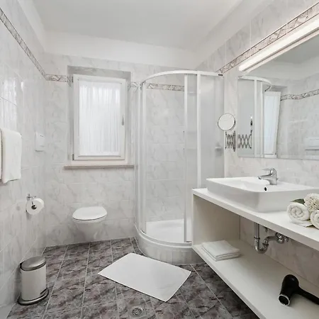 Apartment Perlhof Schenna